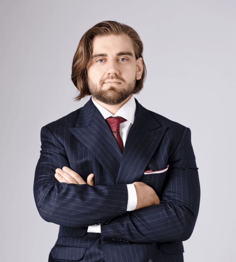 Portret Bartosza Kwecko – radcy prawnego świadczącego pomoc prawną w Pile.